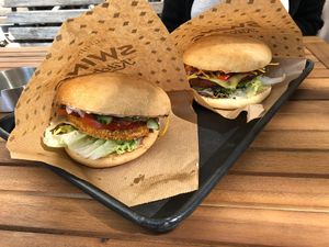 Vienna Burger & Cheese Burger  at Swing Kitchen - Laupenstraße in Bern