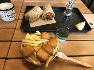 Wrap plus vish and chips.    at Swing Kitchen - Laupenstraße in Bern