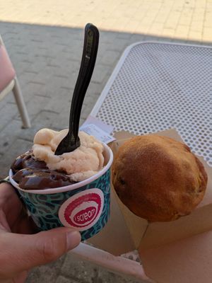 Earl grey and dark chocolate ice cream, with sugar-free apple pie at I Scream  in Kefalonia