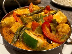 Tofu curry at Laos in Town in Washington