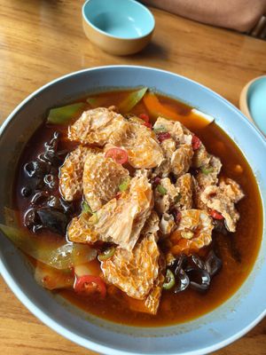 Mala Fungus ~ Mar 25 at A Lotus on the Water 清水荷花 - 文殊坊店 in Chengdu