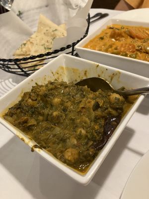 Chana saag and vegetable korma    at Chicago Curry House in Chicago