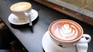 latte & hot cocoa at Drukarnia in Gdansk