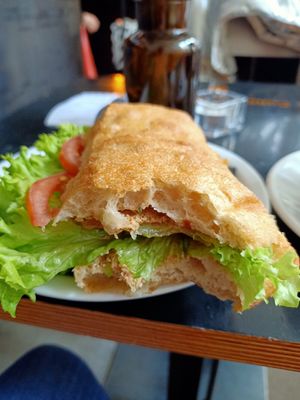 Vegan sandwich with tofuspread at Drukarnia in Gdansk
