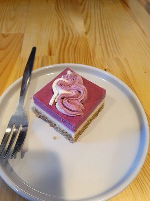 Raw raspberry and white cream cake at Yummy Mummy Vegan Bistro in Berlin