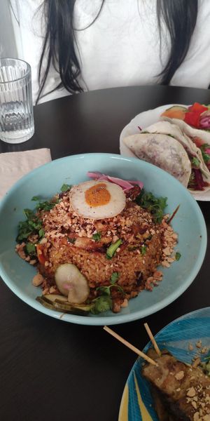 Arroz crujiente con heura at Monkey Mood in Bordeaux