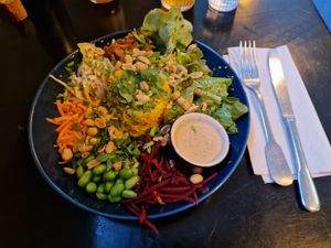 Nanga summer bowl at Monkey Mood in Bordeaux