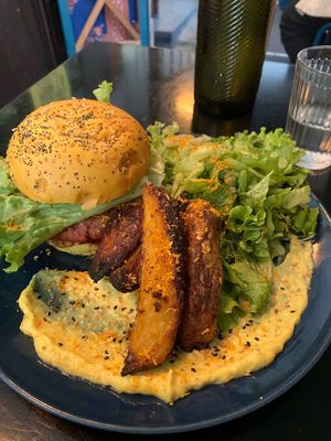  at Monkey Mood in Bordeaux