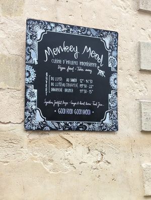  at Monkey Mood in Bordeaux
