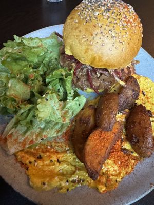 Jackfruit burger   at Monkey Mood in Bordeaux