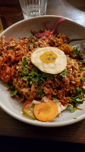 Nasi goreng aux legumes supplement kimchi at Monkey Mood in Bordeaux