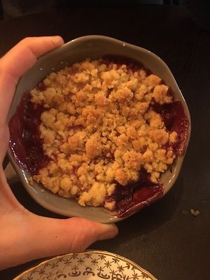 Crumble at Monkey Mood in Bordeaux