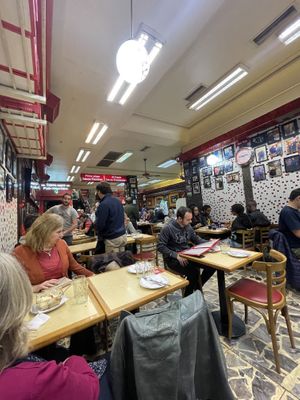   at Pizzería Güerrín in Buenos Aires