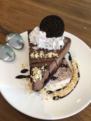 Oreo Cake at Vegan Junkie in Phuket