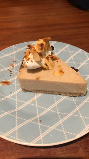 Caramel cheesecake at Vegan Junkie in Phuket