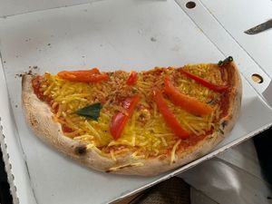 Vulcano mit etwas wenig Belag... at Pizzeria Mulino in Aachen