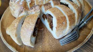 Fig rice campagne bread - cut at For Four Bread 포포브레드 in Seoul