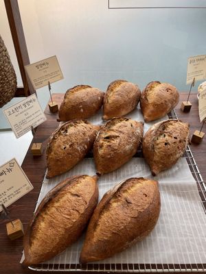 Bread   at For Four Bread 포포브레드 in Seoul