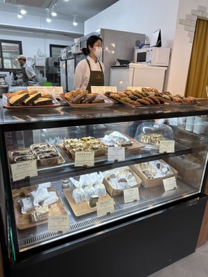 Chocolate chip cookie is amazing   at For Four Bread 포포브레드 in Seoul