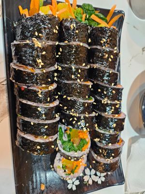 Vegetarian kimbap at Jungsung Kimbap in Mokpo