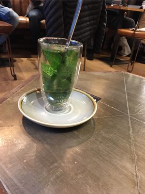 Fresh mint tea at Tomo Cafè in Dusseldorf