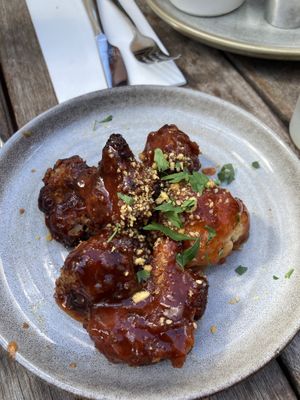 Cauliflower wings  at Ellis Gourmet Burger in Amsterdam