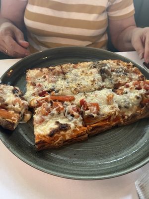 Vegan pizza  at Casati's in Chicago