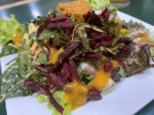 Check out that nutritional yumminess at Snoogies Health Bar in Cairns