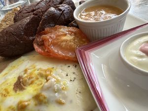 british breakfast  at VeganE & Saint Vegan in South West London