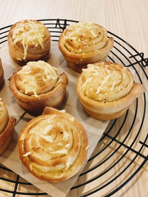 cheese rolls (vegan and gluten free) at Mukka Coffee in Mallorca