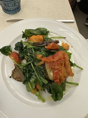 Roasted sweet potatoes 🍠 (vegan dish)  at Incomum in Sintra