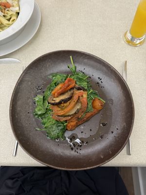 Roasted sweet potatoes with vegetables   at Incomum in Sintra