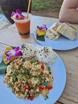 Tofu scramble at Barefoot Beach Cafe in Honolulu
