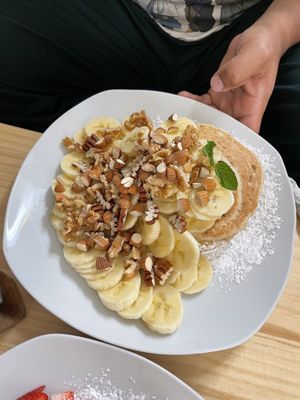 Banana, pecan and almond vegan pancakes  at Eco Brunch in Arequipa