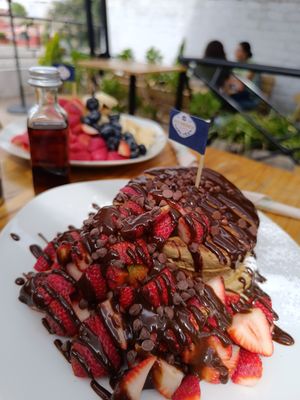 Fresa chips (not vegan) at Eco Brunch in Arequipa