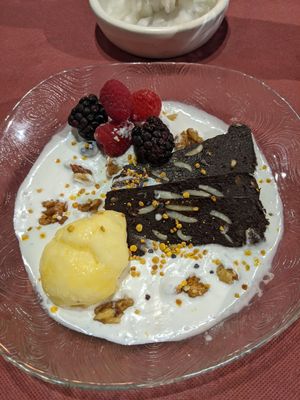 Vegan gf brownie w/ passion fruit sorbet at Masero in Huelva
