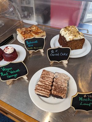 Vegan red velvet and vegan mocha loaf at Cafaidh Blasta in Islay