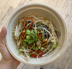Vegan pad tai at Delicious Raw Kitchen and Juice Bar in Miami Beach