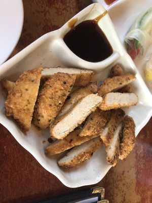 A25 香脆雞crispy soy protein (breaded soy chicken with oregano, basil and rosemary)   at Veggie Heaven in Denville
