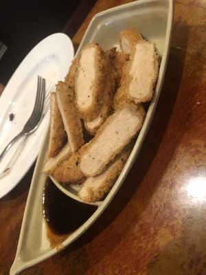 A25 香脆雞 crispy soy protein (breaded soy chicken with oregano, basil and rosemary   at Veggie Heaven in Denville