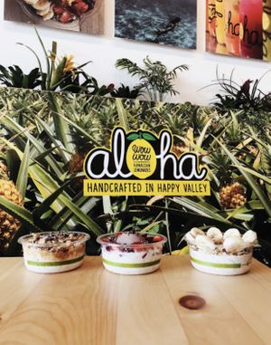 Açaí bowls at Wow Wow Hawaiian Lemonade in Glendale
