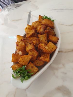 Spicy potato’s   at Cleopatra in Limassol