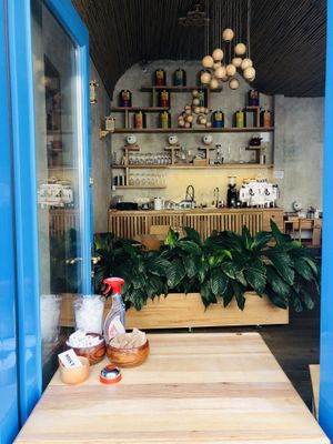 Mist vegan dishes takeaway 😊 at Mist in Prague