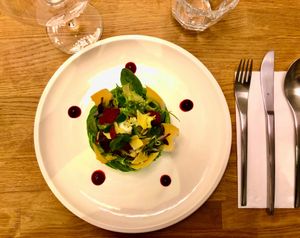 Love the earth and support environmental protection at Mist in Prague