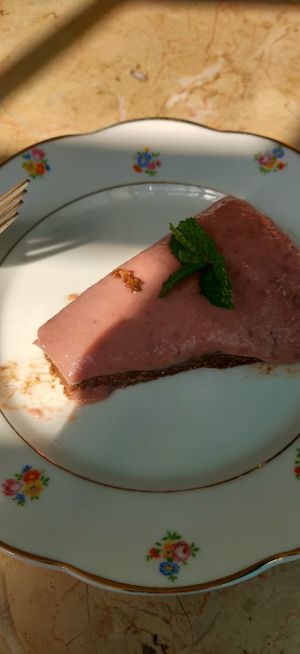 Lovely desert at rePlaneta in Lisbon