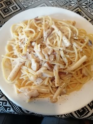 Pasta Alfredo at Sapa Classic Vegan in Sapa