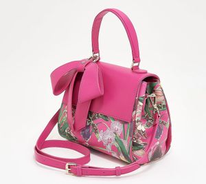  at Gunas in Long Island City