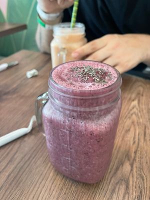 Power boost smoothie at Coco Bowl in Salento
