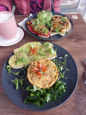  at Coco Bowl in Salento