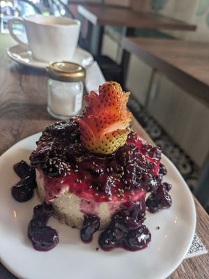 Cheesecake at Coco Bowl in Salento